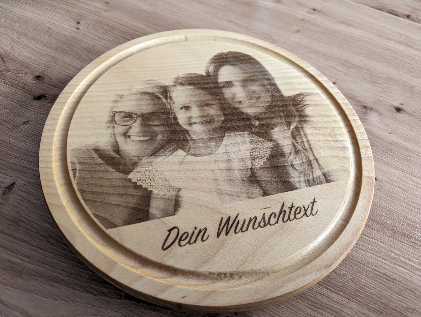 Rundes Schneidebrett mit Foto und Wunschtext - Cutting Board, Frühstücksbrett, Vesperbrett