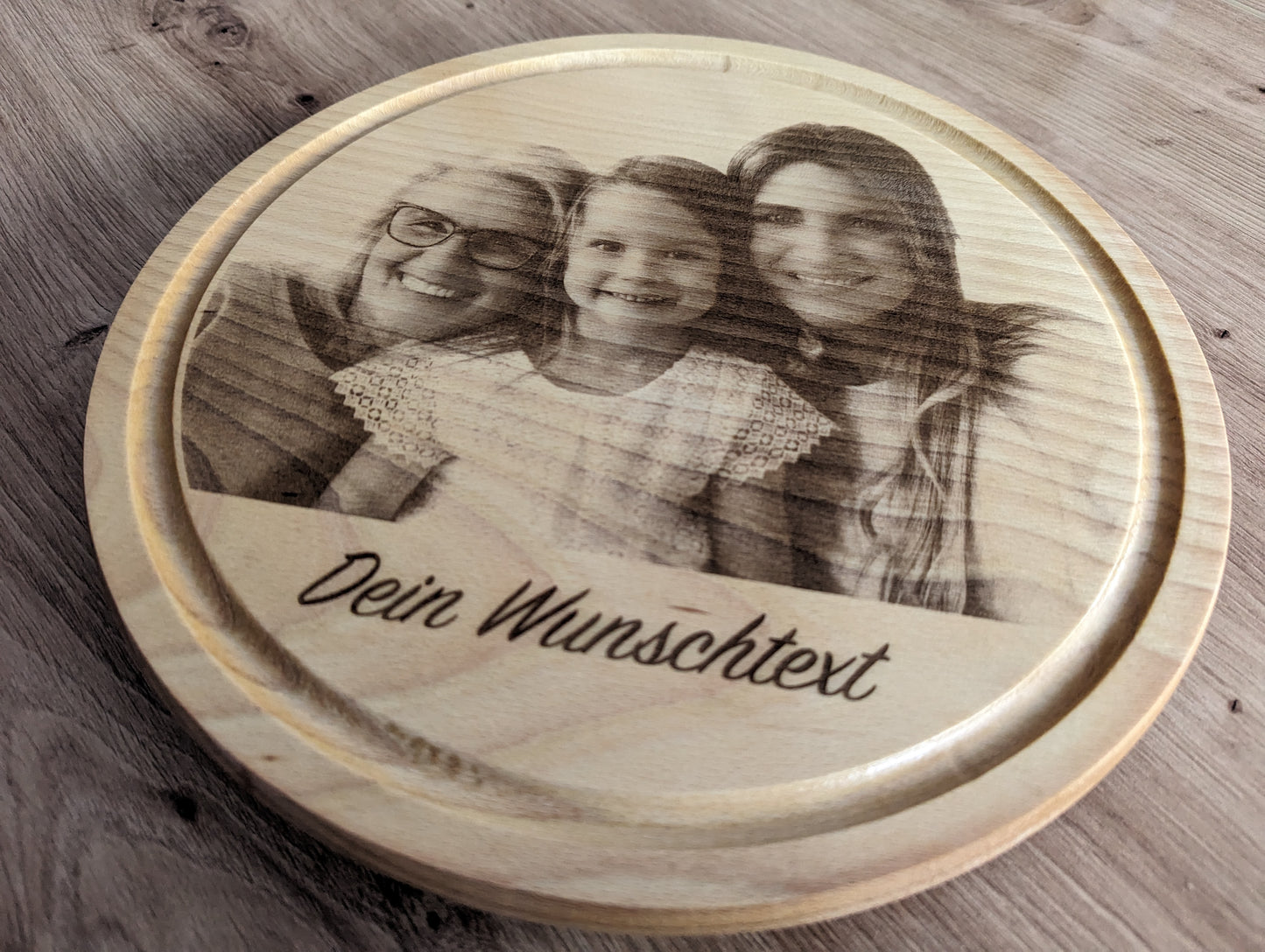 Rundes Schneidebrett mit Foto und Wunschtext - Cutting Board, Frühstücksbrett, Vesperbrett