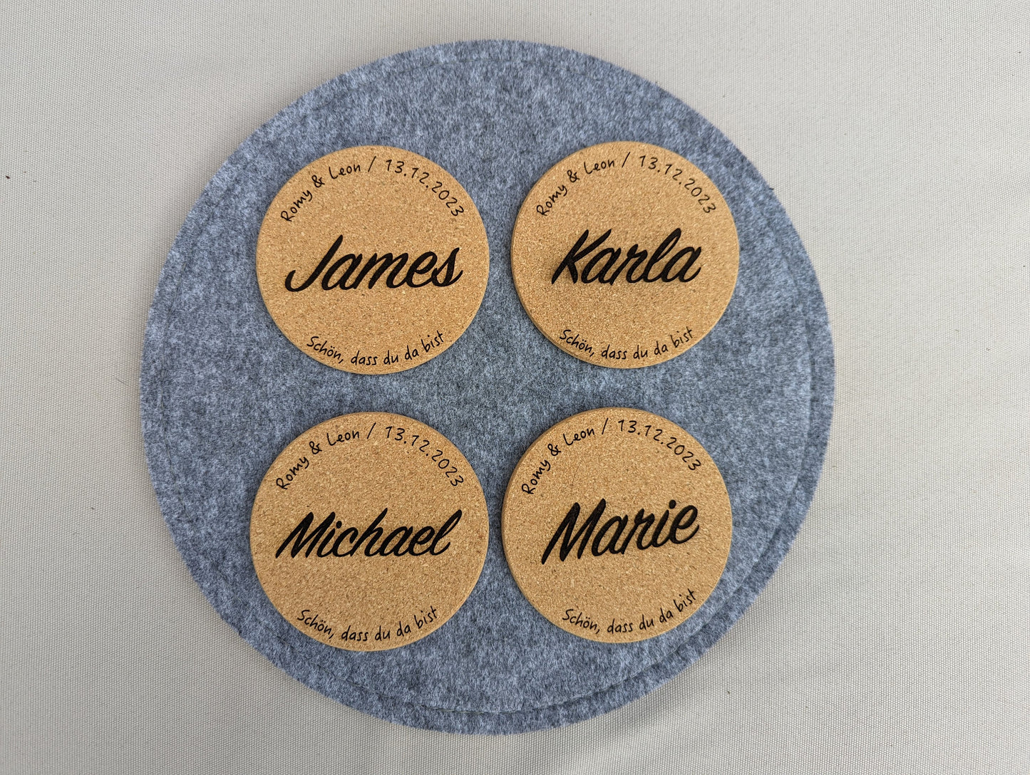 Namensschild | Untersetzer | Tassenuntersetzer | Platzkarte | Gastgeschenk | personalisiert | Kork | Hochzeit | Tischdekoration