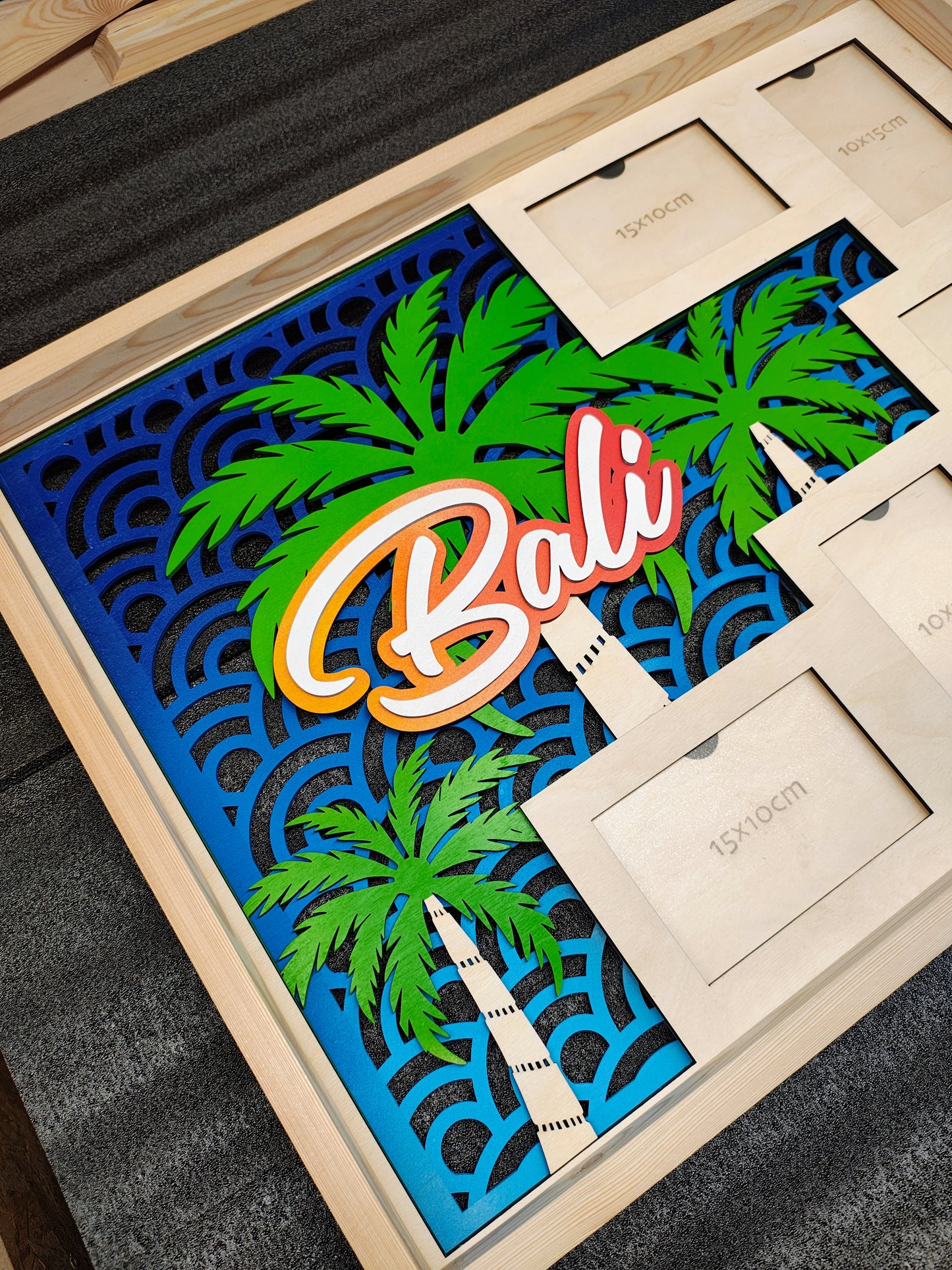 Personalisierter XXL-Bilderrahmen für Urlaubsfotos aus Holz, 68cm x 48cm, Fotocollage mit Palmen, Strand, Sonnenuntergang, Reiseerinnerungen