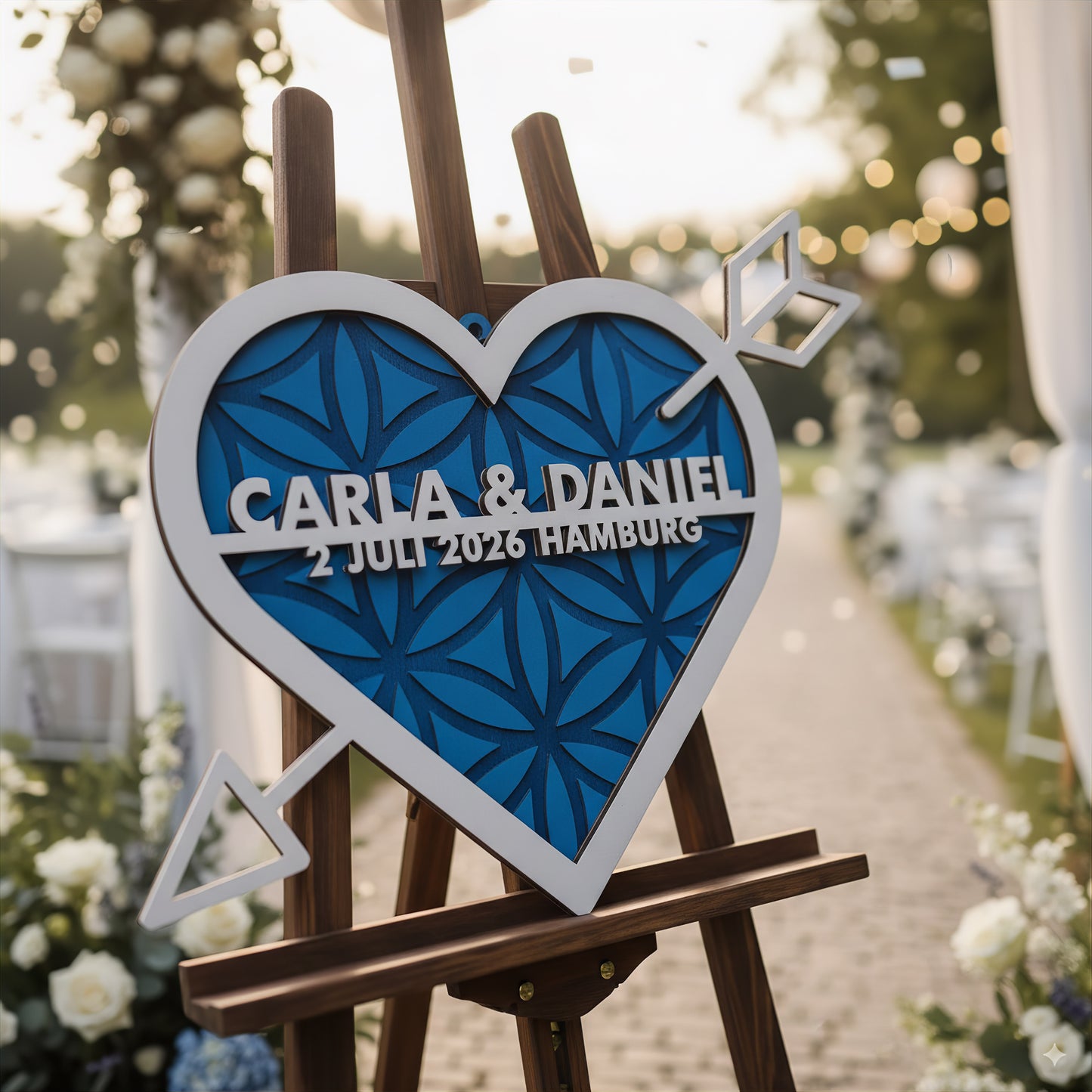 Personalisierter Holzherzkranz für Hochzeiten | Herzform, liebevolle Tischdekoration, Geschenk fuer Paare, Wanddekoration, Hochzeitsdeko