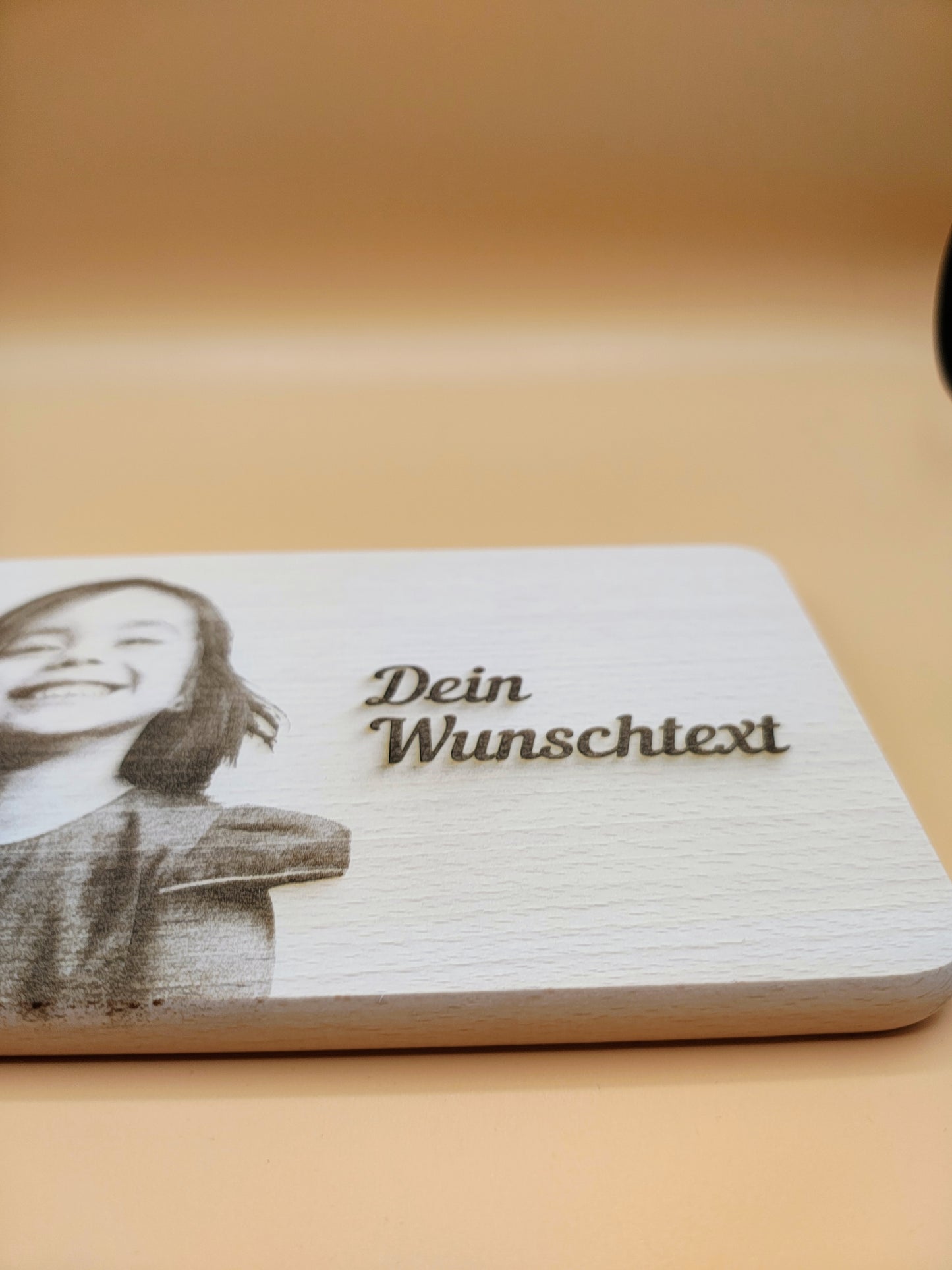Schneidebrett mit Foto und Wunschtext