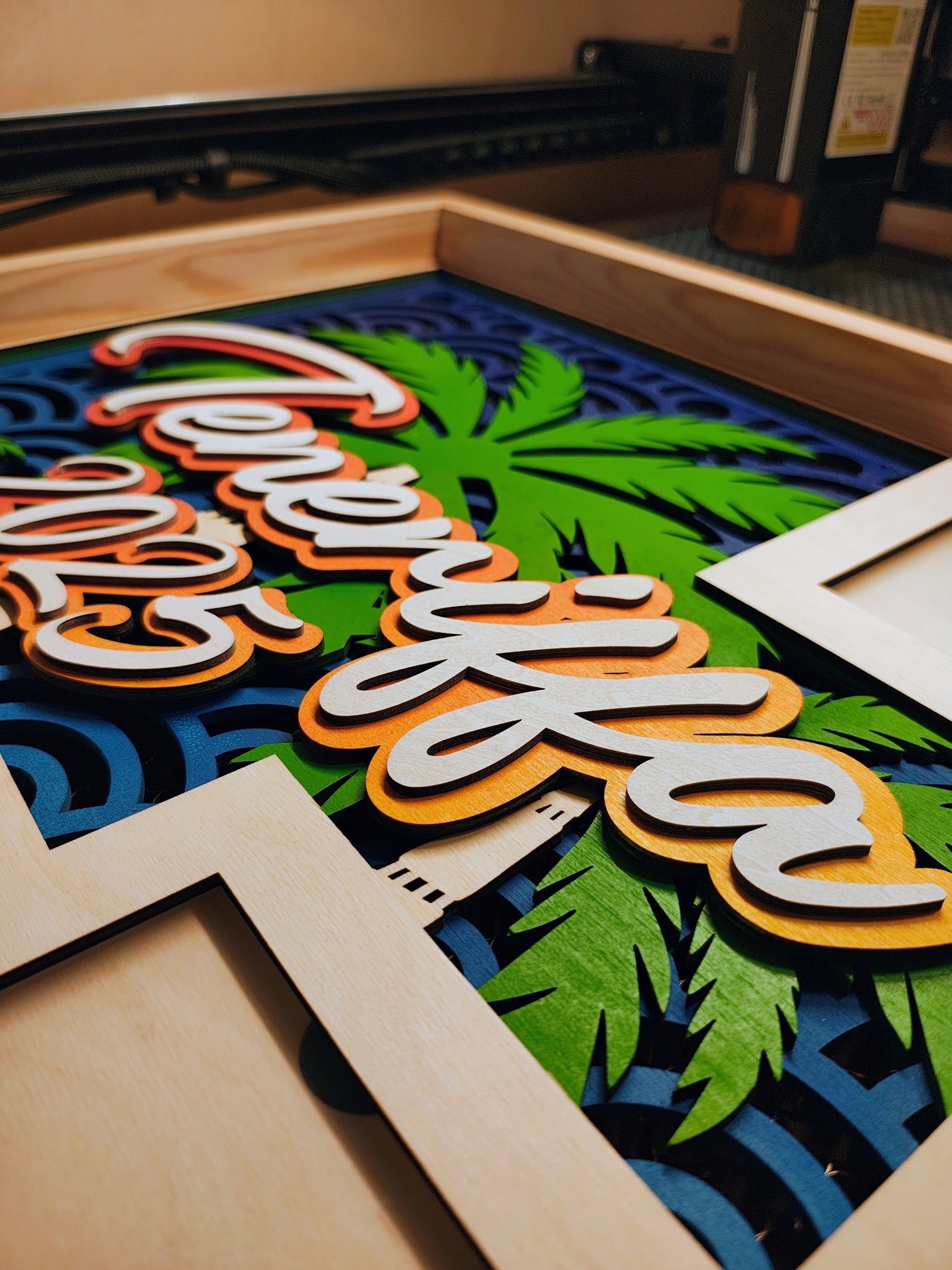 Personalisierter XXL-Bilderrahmen für Urlaubsfotos aus Holz, 68cm x 48cm, Fotocollage mit Palmen, Strand, Sonnenuntergang, Reiseerinnerungen