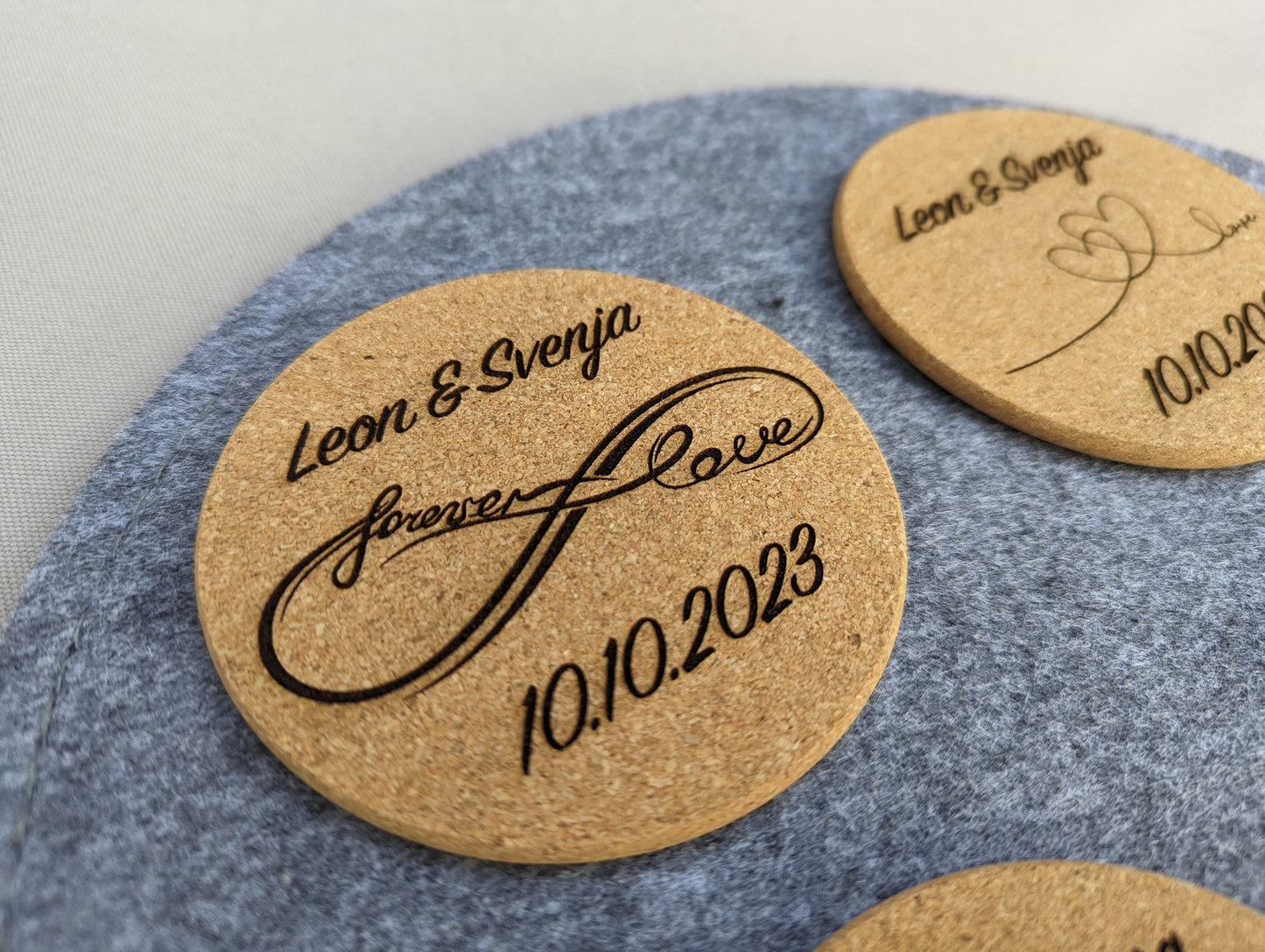 Namensschild | Untersetzer | Tassenuntersetzer | Platzkarte | Gastgeschenk | Glasuntersetzer personalisiert | Kork | Schön dass du da bist